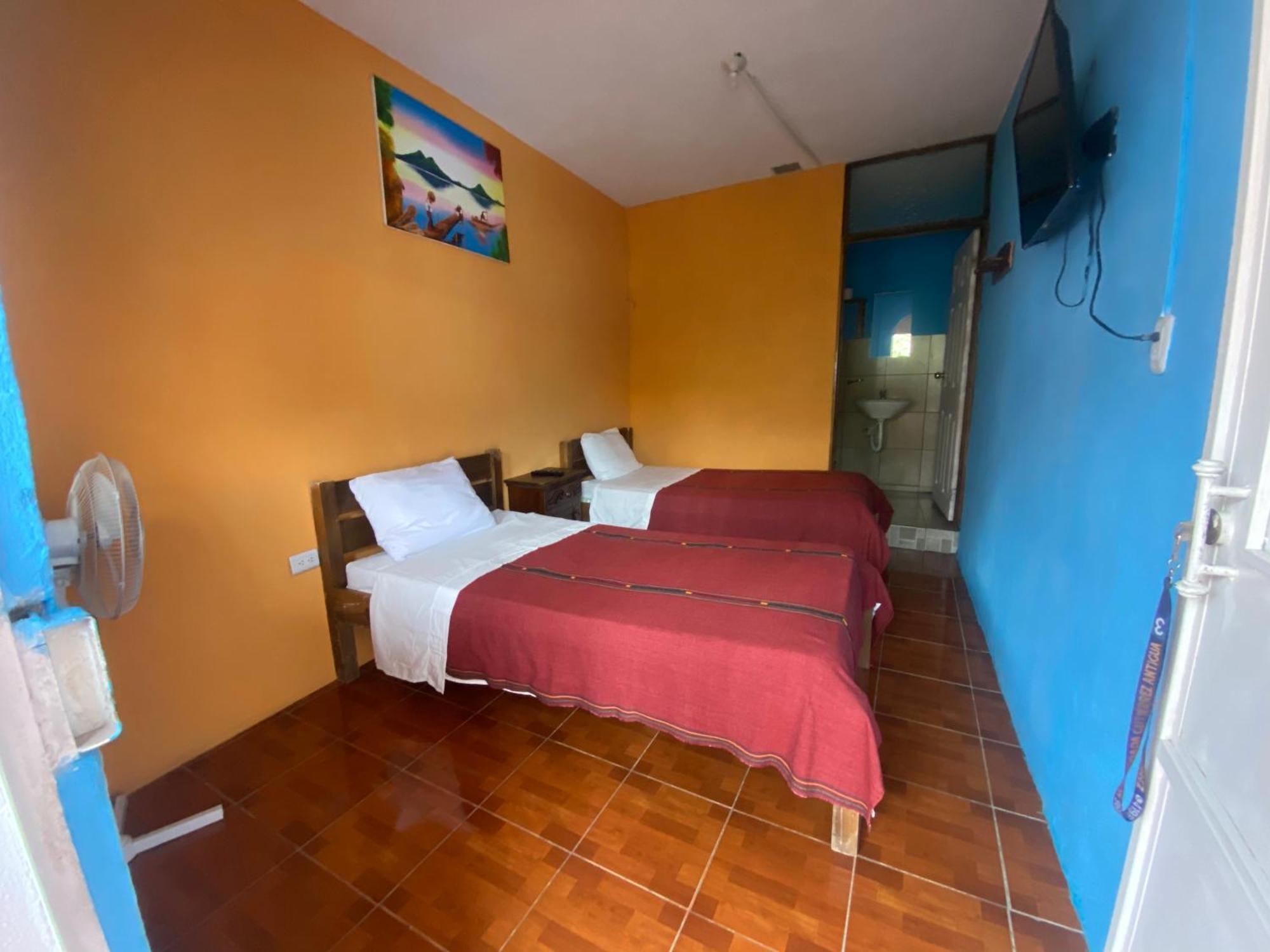 Hotel Posada Gutierrez Panajachel Eksteriør bilde